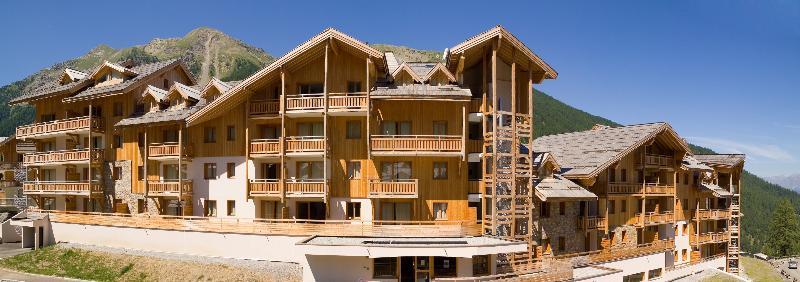Madame Vacances Residence Le Parc Des Airelles Les Orres Exterior foto